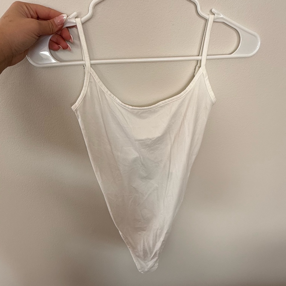 SHEIN White Spaghetti Strap Bodysuit